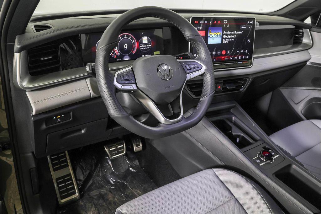 new 2026 Volkswagen Tiguan car, priced at $38,155