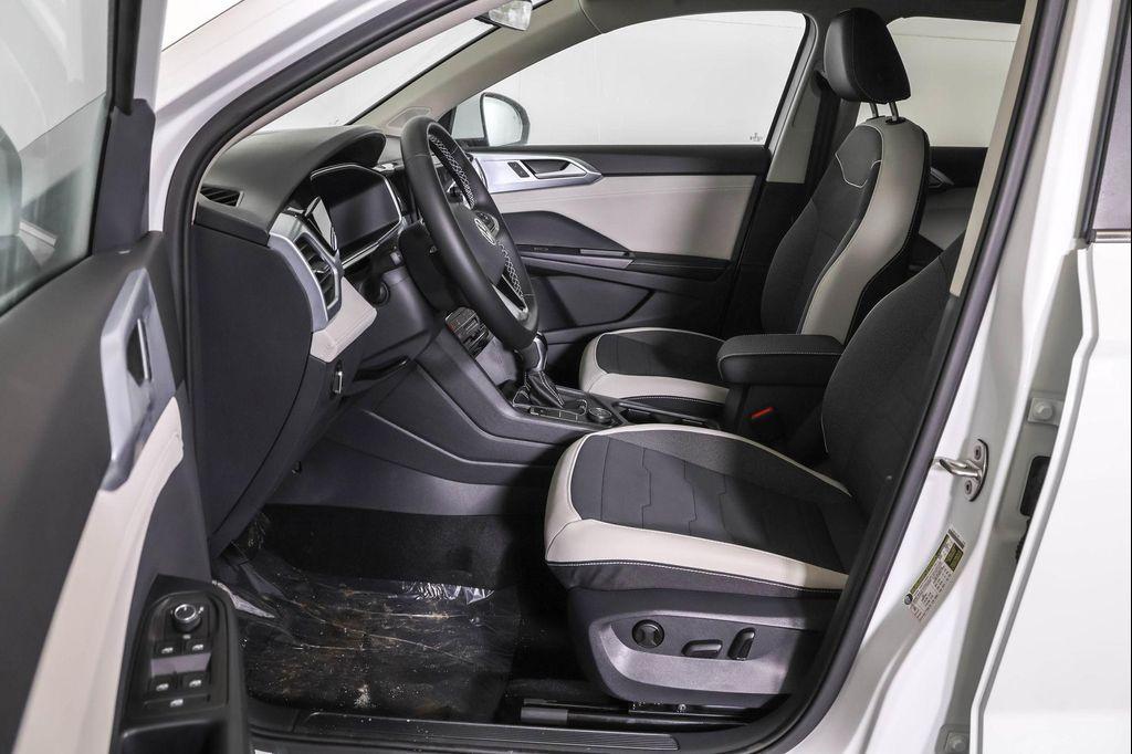 new 2026 Volkswagen Taos car, priced at $32,194