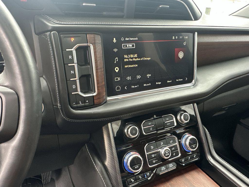 used 2023 GMC Yukon XL car, priced at $69,789