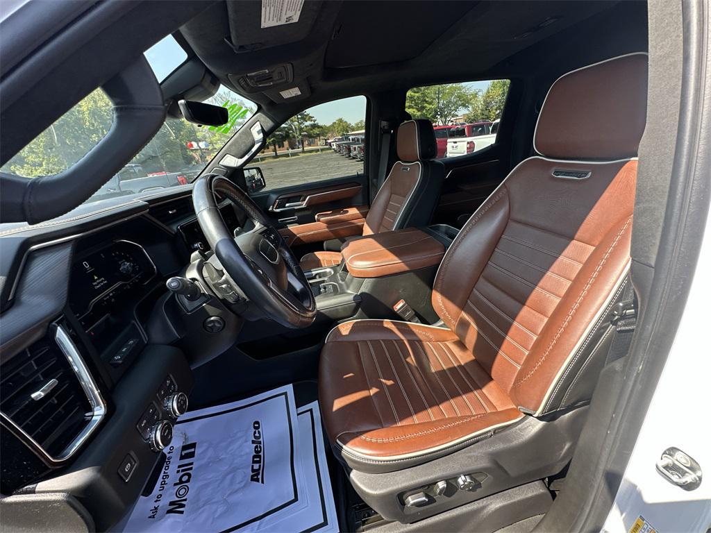 used 2024 GMC Sierra 1500 car, priced at $58,292