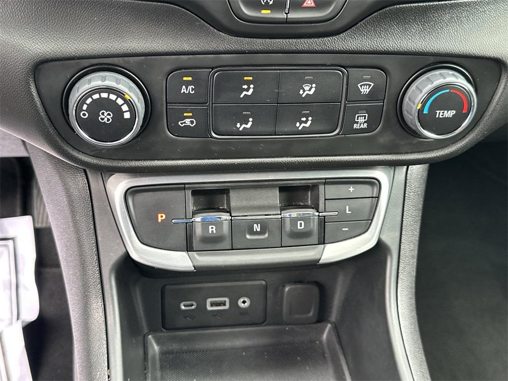 used 2024 GMC Terrain car, priced at $23,932