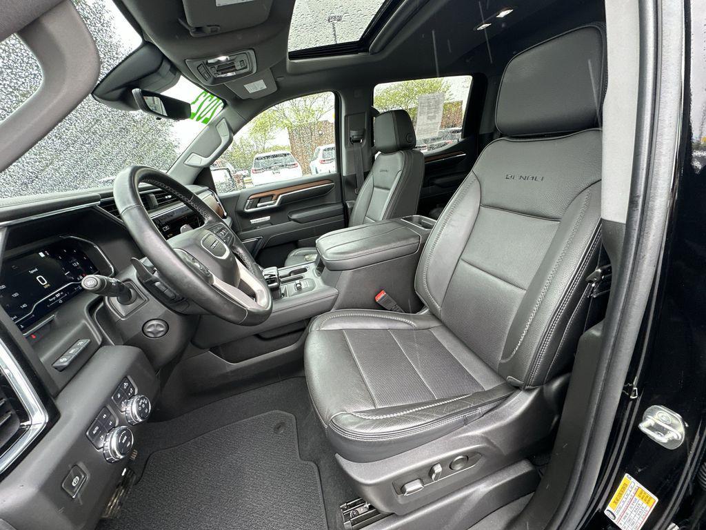used 2023 GMC Sierra 1500 car, priced at $49,266