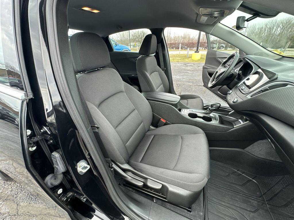used 2022 Chevrolet Malibu car, priced at $20,999