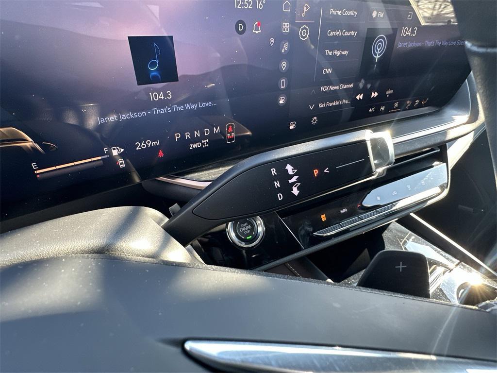 used 2025 Buick Envision car, priced at $32,555