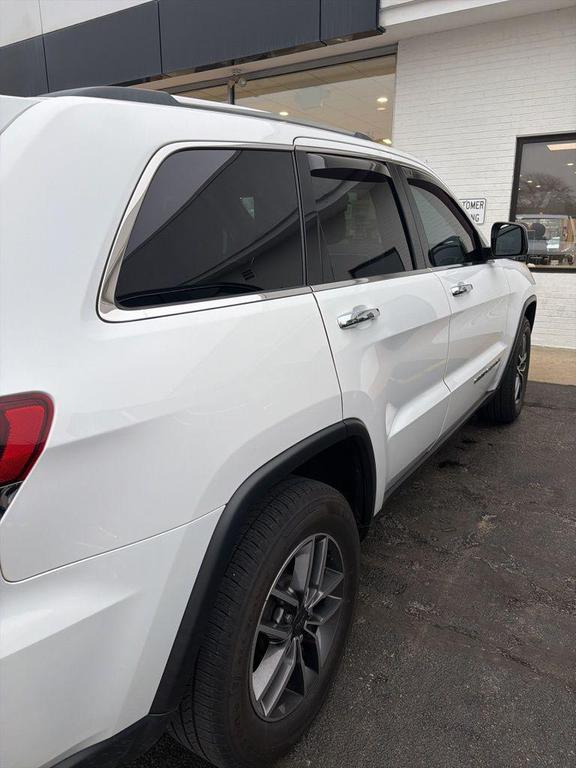used 2020 Jeep Grand Cherokee car, priced at $19,749