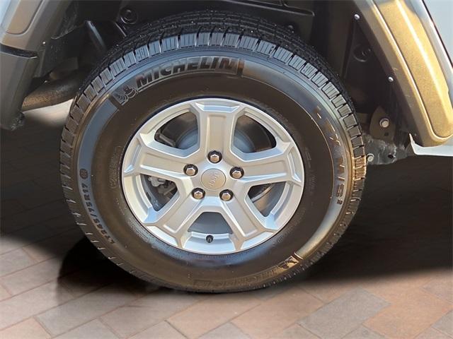 used 2021 Jeep Wrangler Unlimited car, priced at $22,998