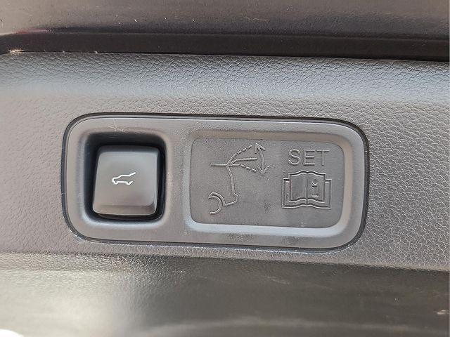 used 2024 Ford Expedition car, priced at $57,772
