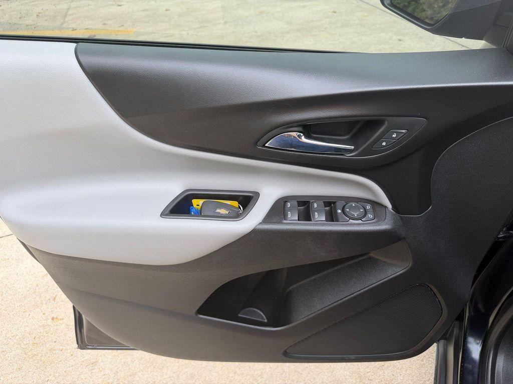 used 2020 Chevrolet Equinox car, priced at $16,400