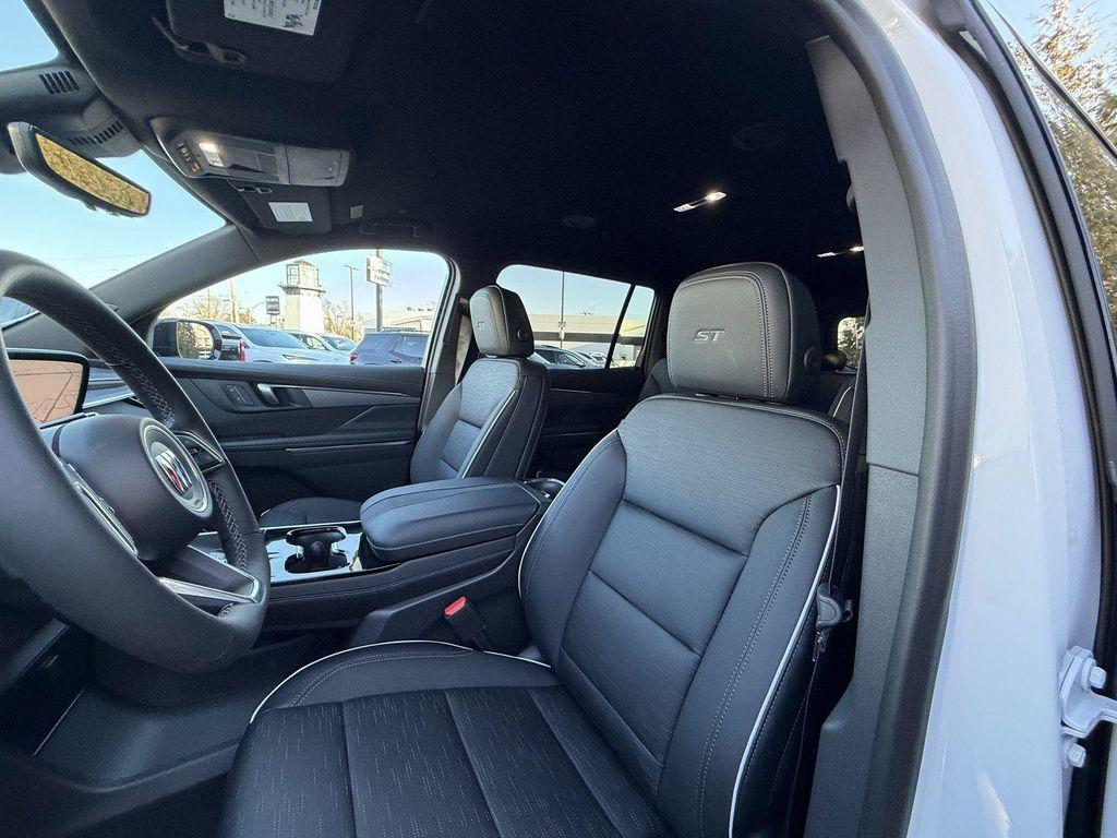 new 2026 Buick Enclave car, priced at $47,975