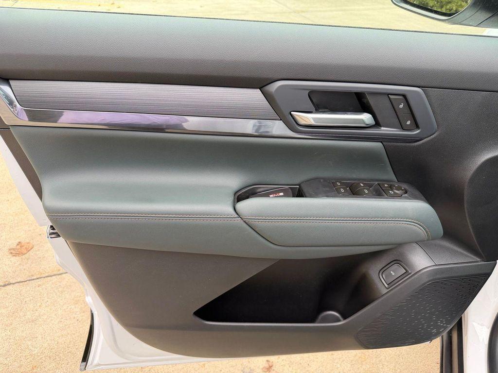 new 2026 GMC Terrain car, priced at $39,552