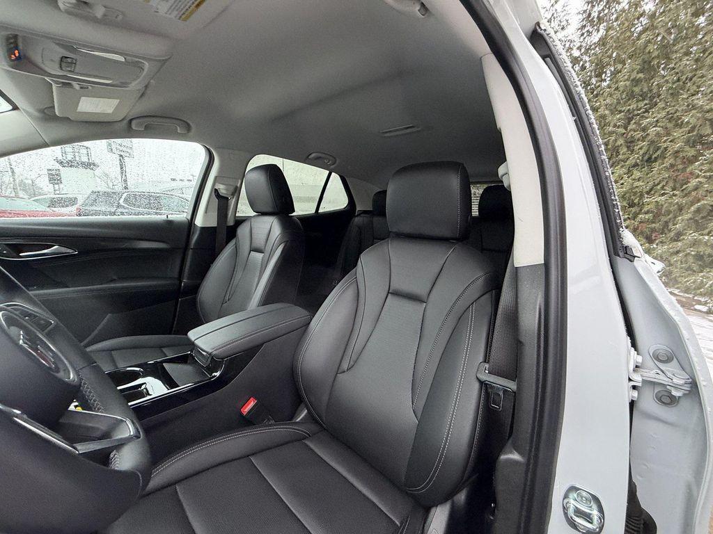 used 2025 Buick Envision car, priced at $26,700