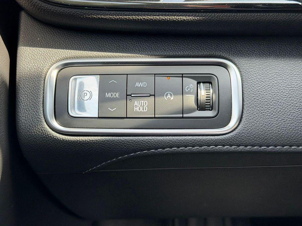 used 2026 Buick Enclave car, priced at $43,912