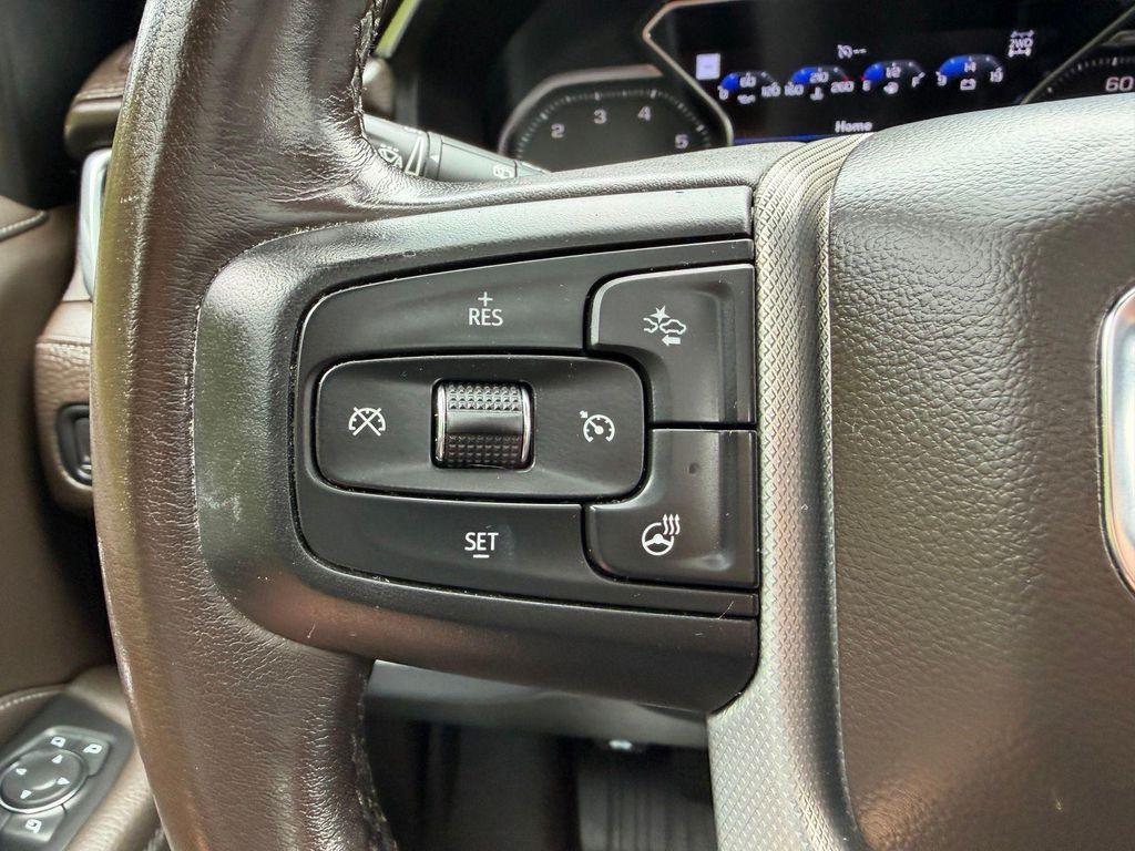 used 2021 GMC Yukon XL car, priced at $46,372
