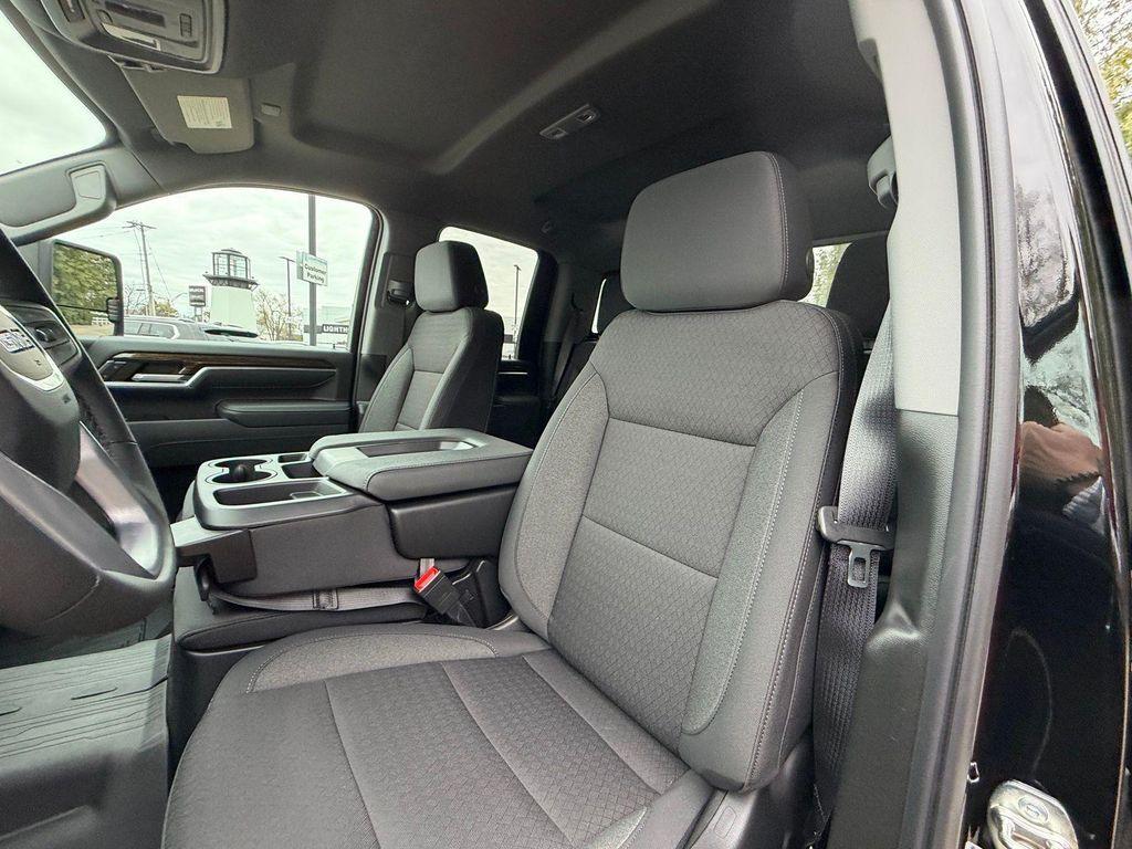 new 2026 GMC Sierra 2500 car, priced at $60,075