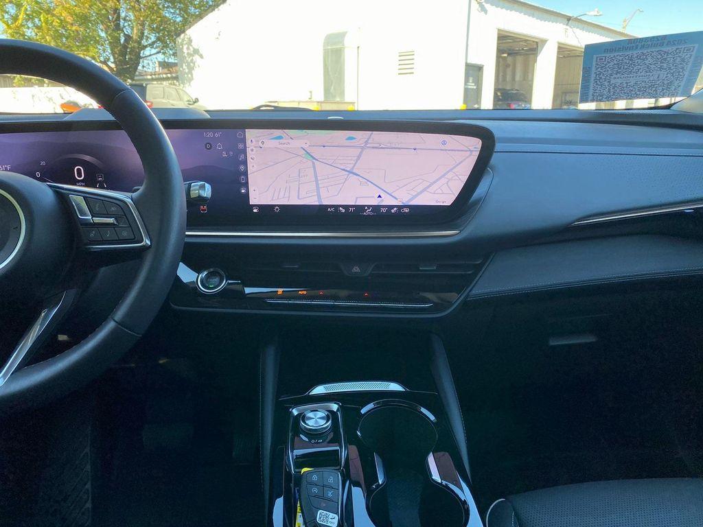 used 2024 Buick Envision car, priced at $36,700