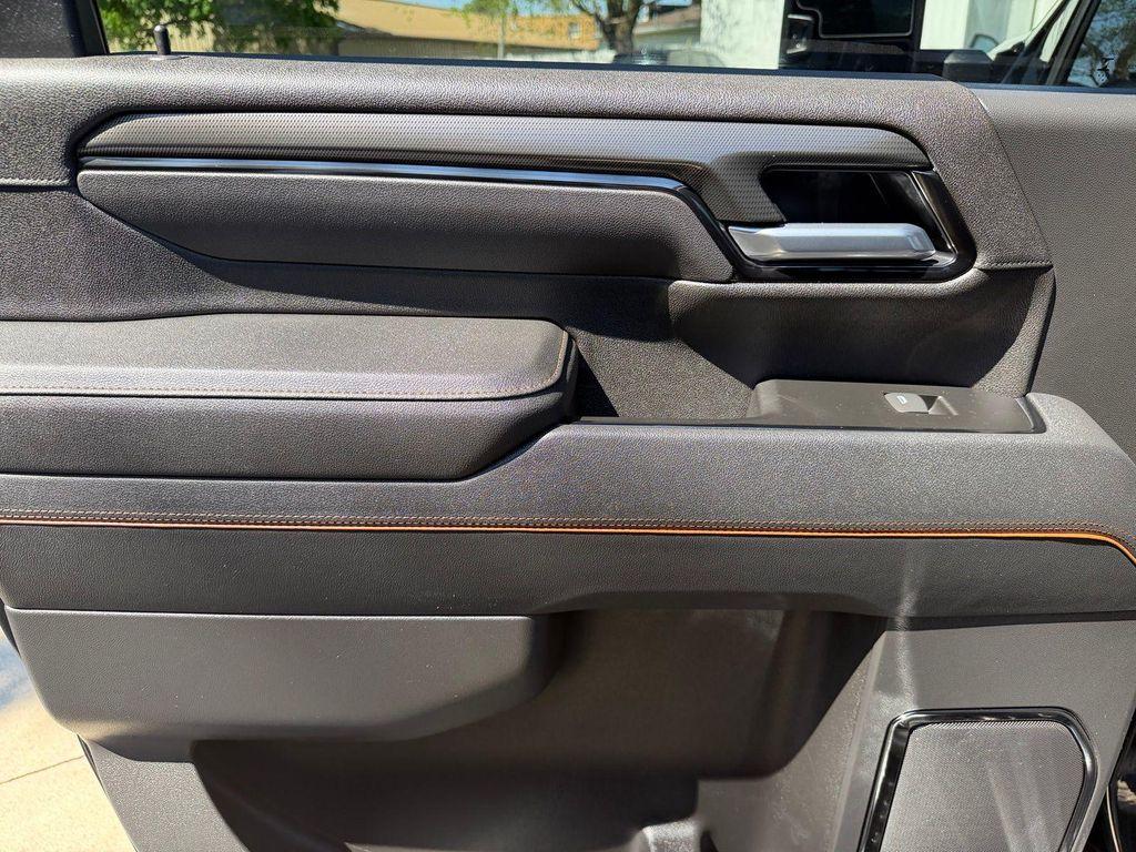 used 2026 GMC Sierra 2500 car, priced at $76,400