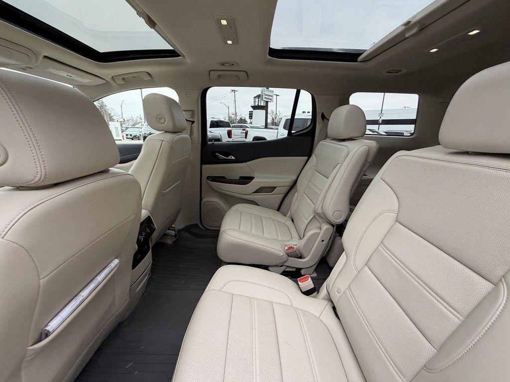 used 2023 GMC Acadia car, priced at $34,800