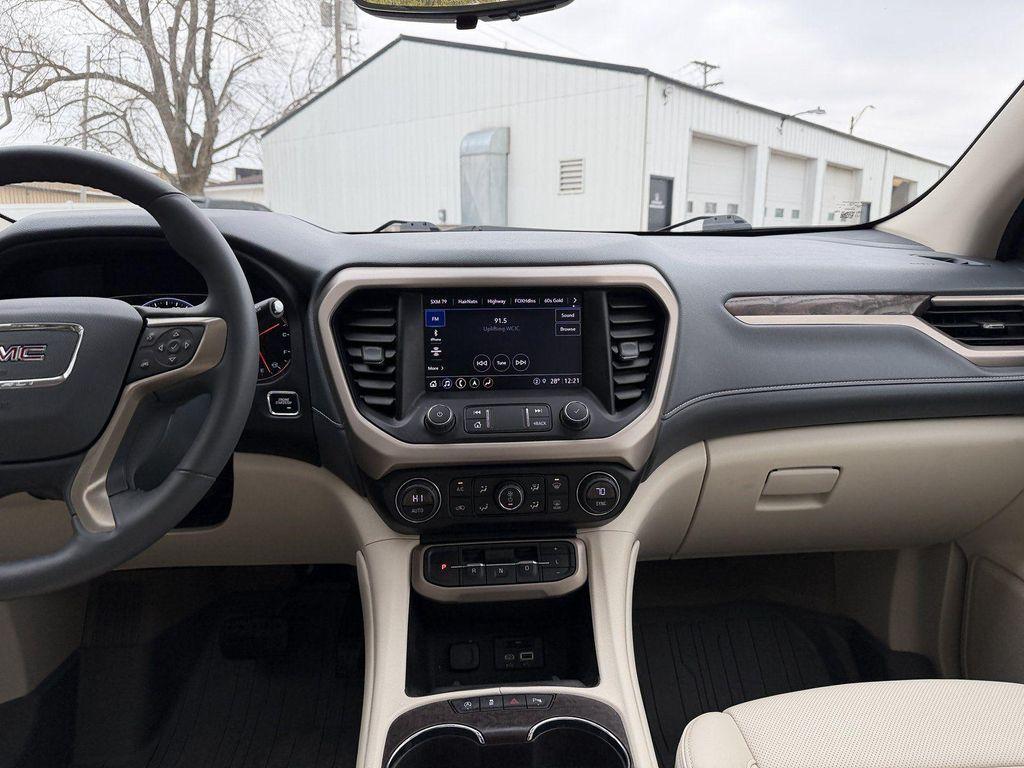 used 2023 GMC Acadia car, priced at $34,800