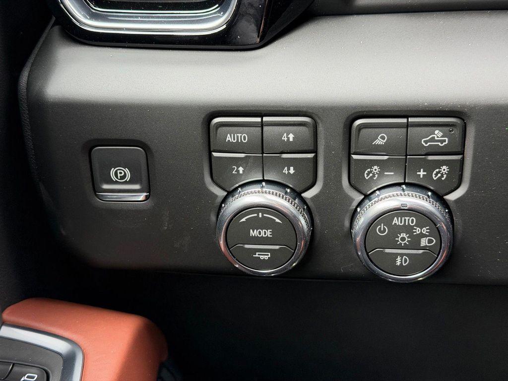 new 2026 GMC Sierra 1500 car, priced at $82,070