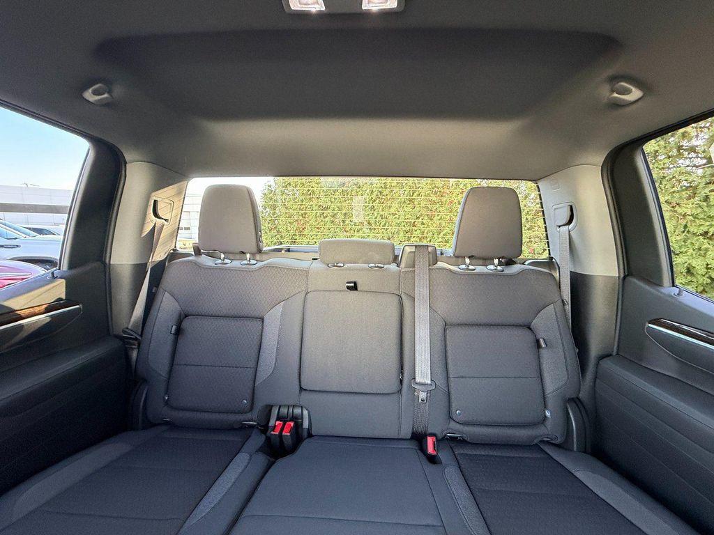 new 2026 GMC Sierra 1500 car, priced at $45,200