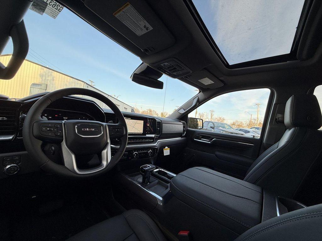 new 2026 GMC Sierra 1500 car, priced at $59,282