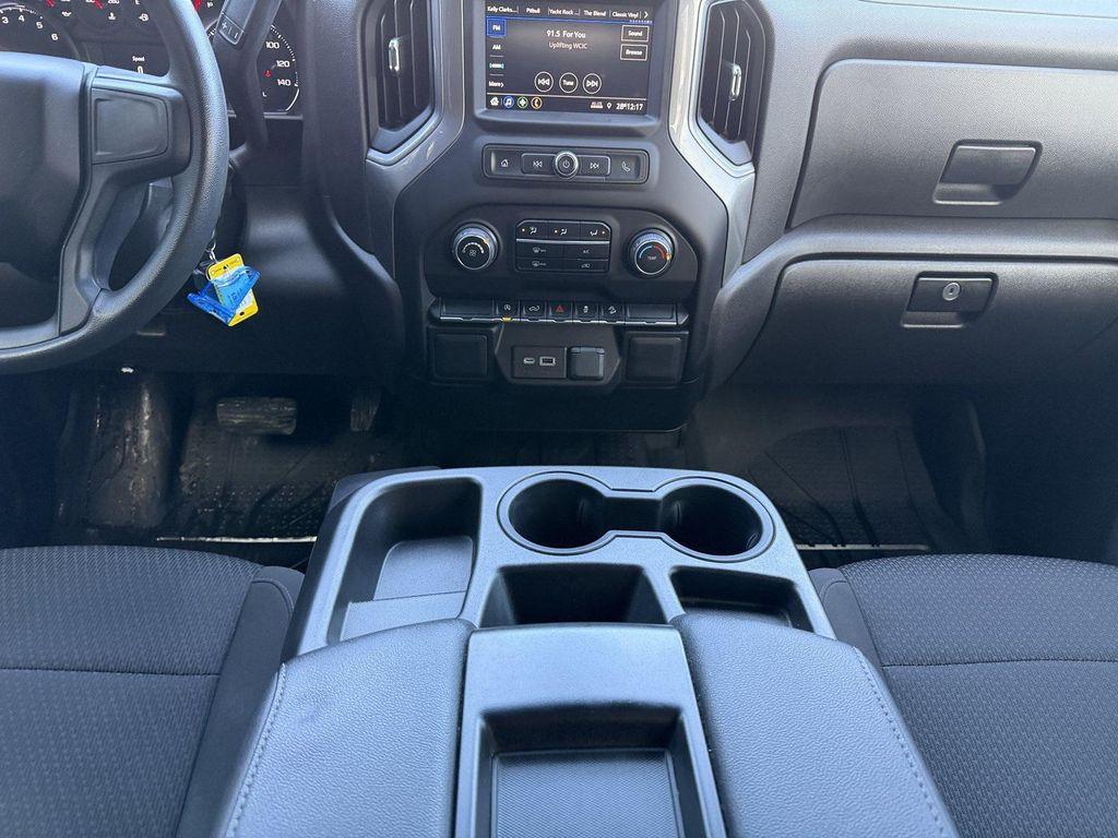 used 2022 Chevrolet Silverado 1500 car, priced at $30,400