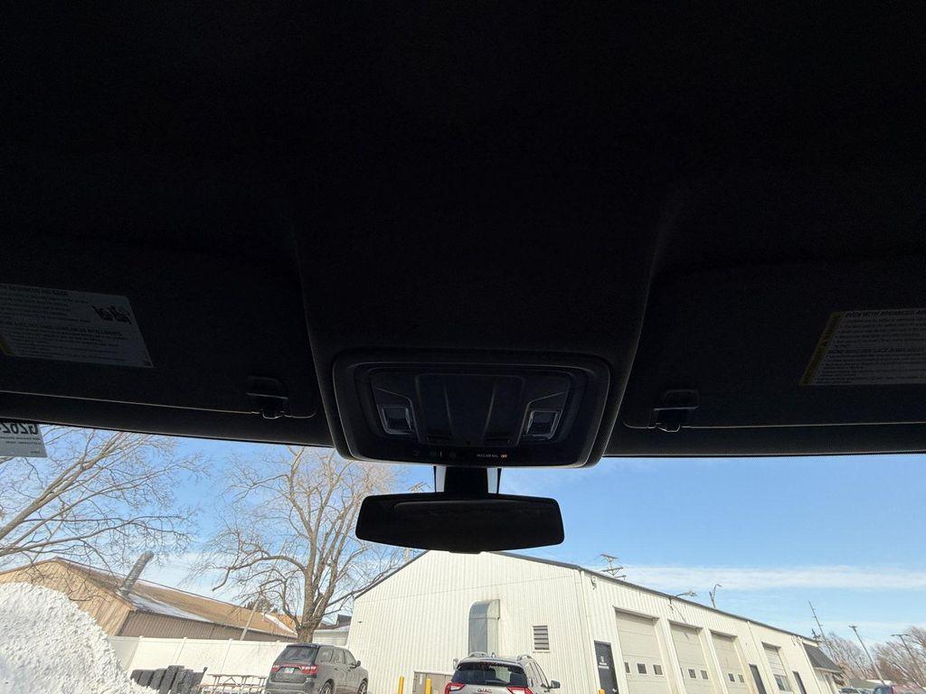 used 2022 Chevrolet Silverado 1500 car, priced at $30,400