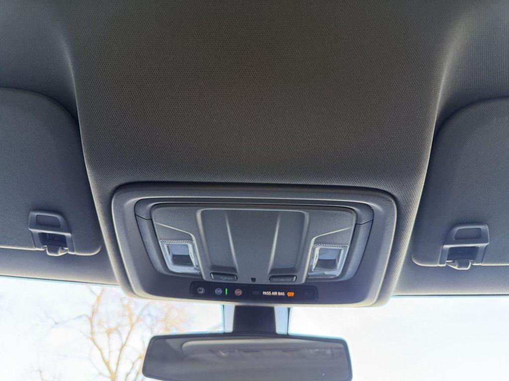 used 2022 Chevrolet Silverado 1500 car, priced at $30,400