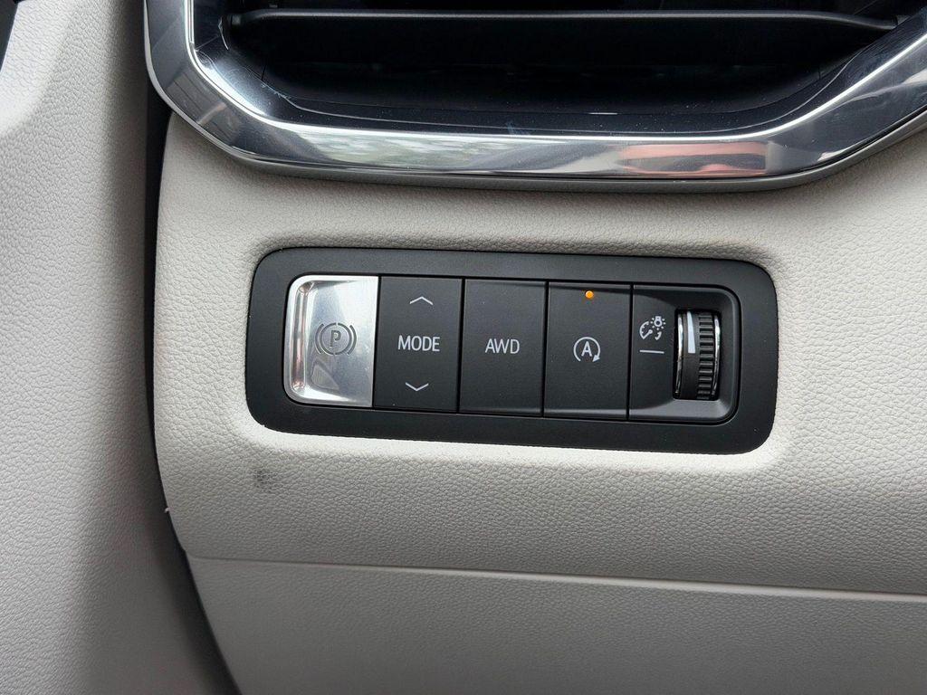 new 2026 GMC Acadia car, priced at $66,105