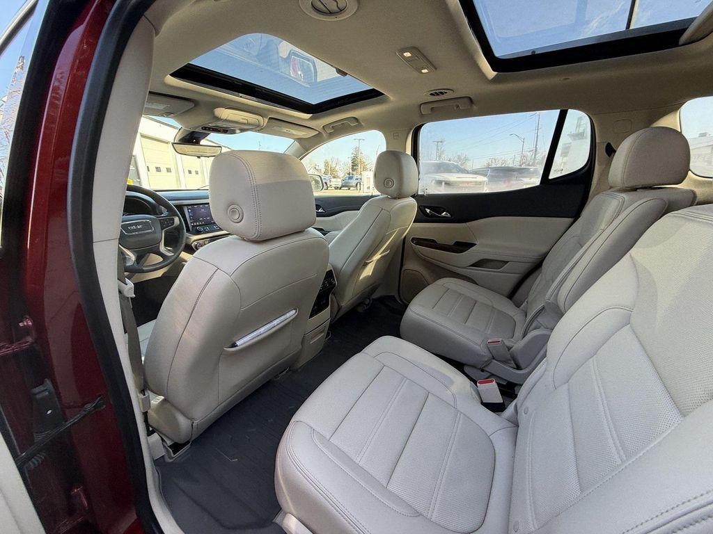 used 2023 GMC Acadia car, priced at $33,500