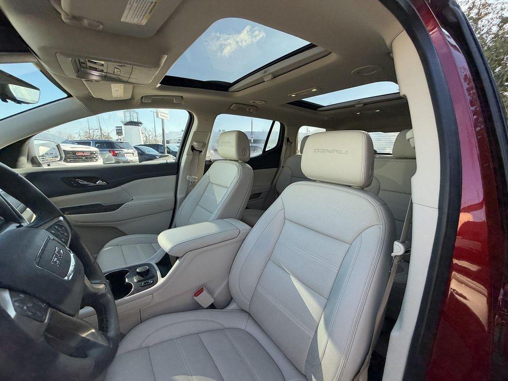 used 2023 GMC Acadia car, priced at $33,500