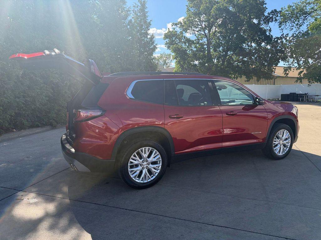 used 2025 GMC Acadia car, priced at $42,012