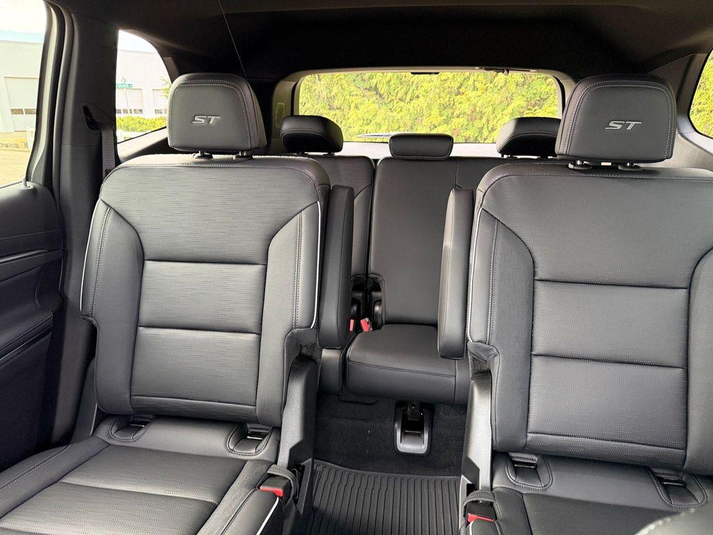 new 2026 Buick Enclave car, priced at $54,555