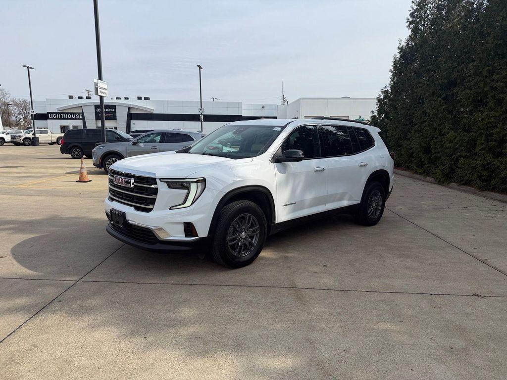 used 2025 GMC Acadia car, priced at $35,212