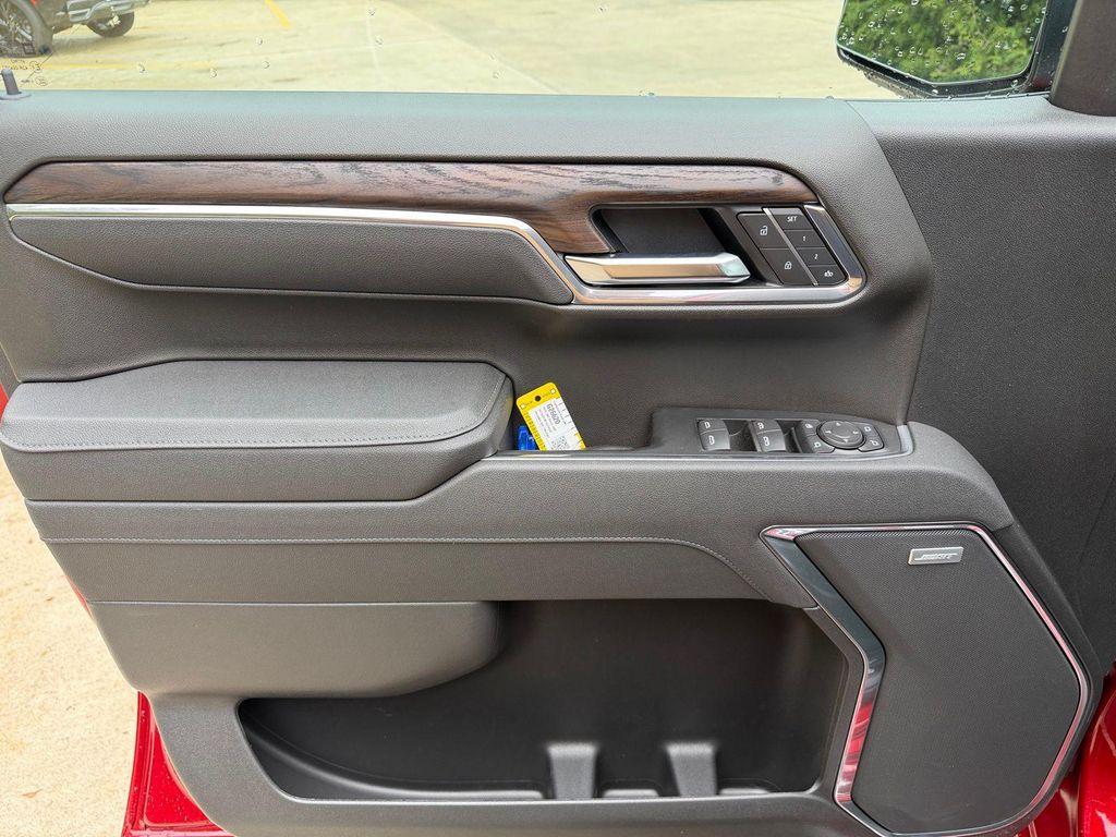 new 2026 GMC Sierra 1500 car, priced at $62,208