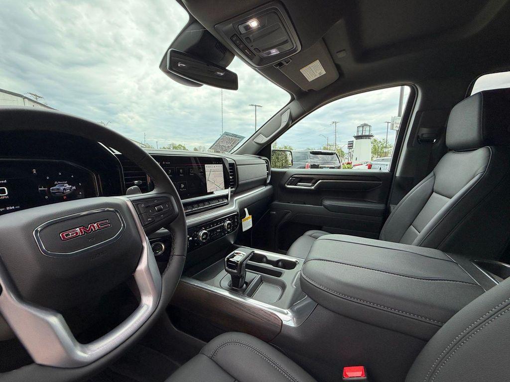 new 2026 GMC Sierra 1500 car, priced at $62,208