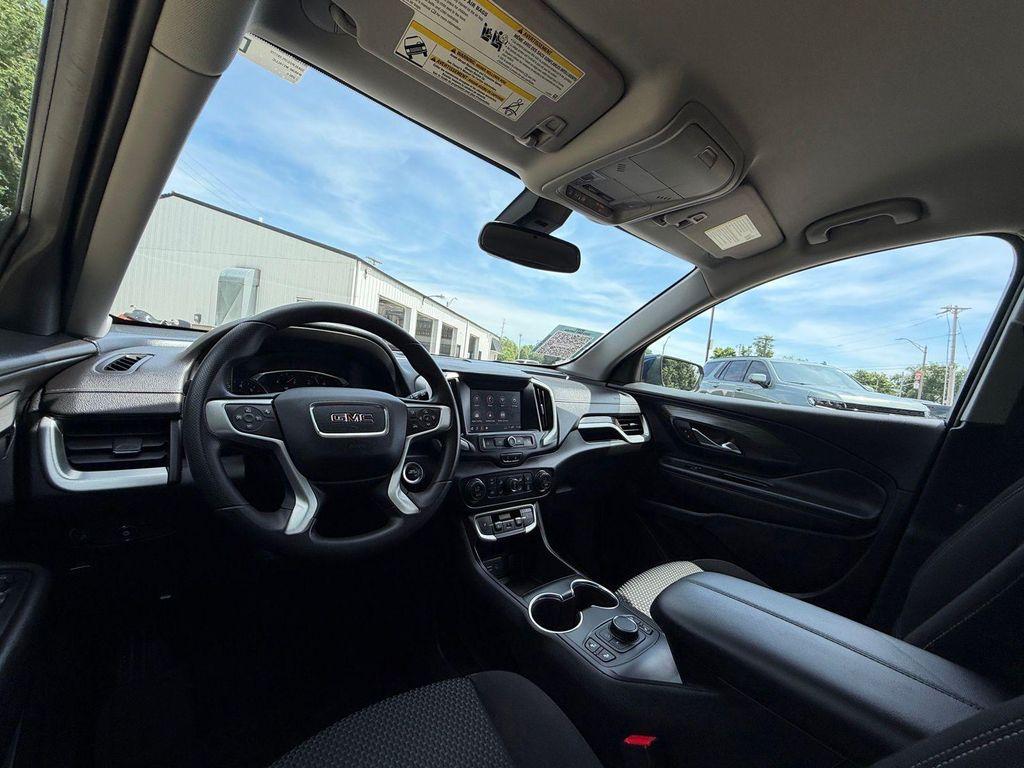 used 2023 GMC Terrain car, priced at $25,012