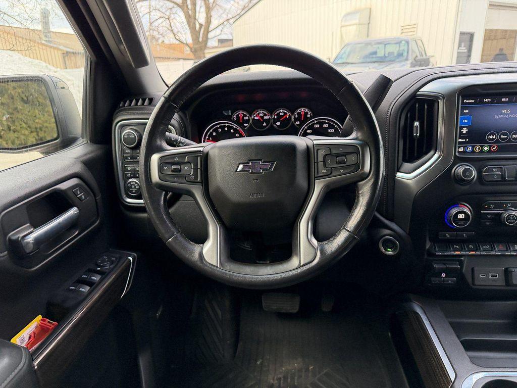 used 2021 Chevrolet Silverado 1500 car, priced at $31,000