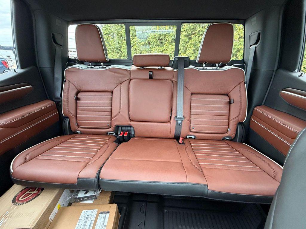 new 2026 GMC Sierra 1500 car, priced at $83,684