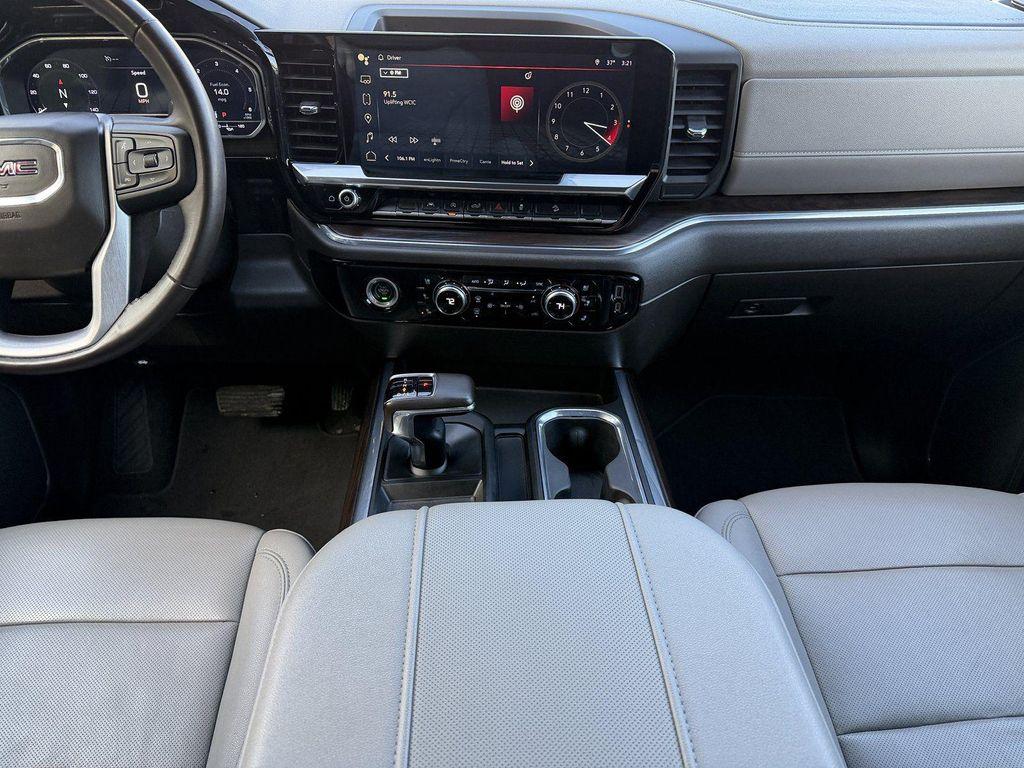 used 2023 GMC Sierra 1500 car, priced at $41,000