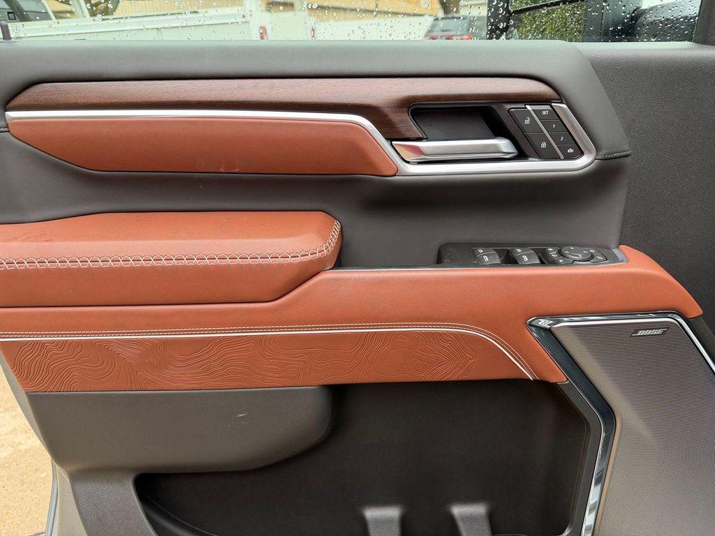 new 2026 GMC Sierra 2500 car, priced at $100,085