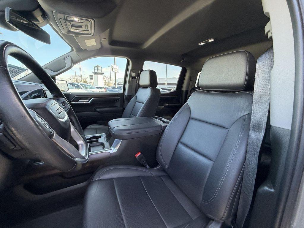 used 2024 GMC Sierra 1500 car, priced at $47,000