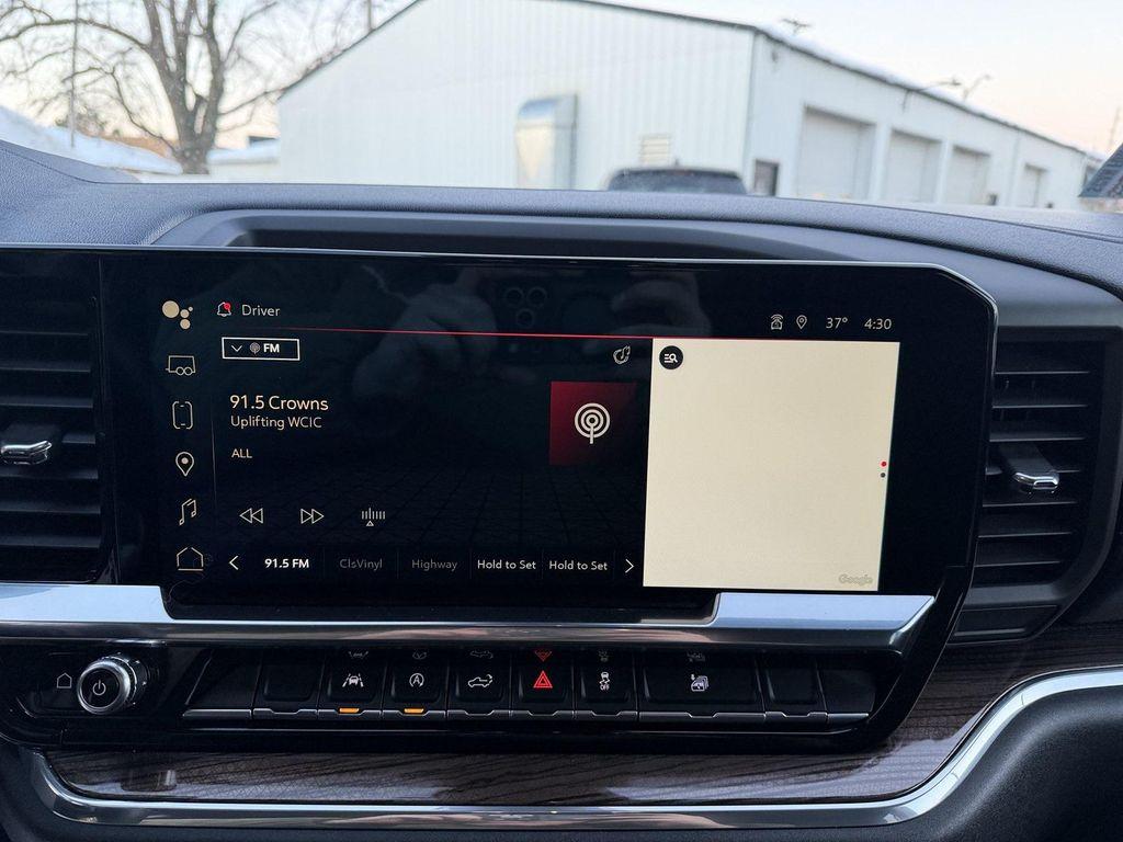 used 2025 GMC Sierra 1500 car, priced at $36,300