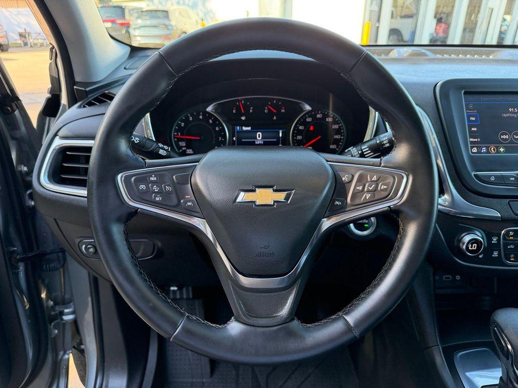 used 2024 Chevrolet Equinox car, priced at $25,600