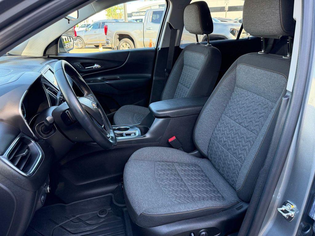 used 2024 Chevrolet Equinox car, priced at $25,600