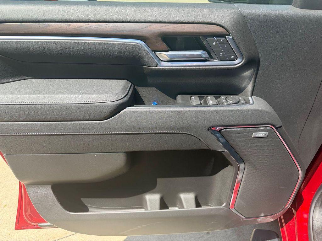 new 2026 GMC Sierra 2500 car, priced at $80,560