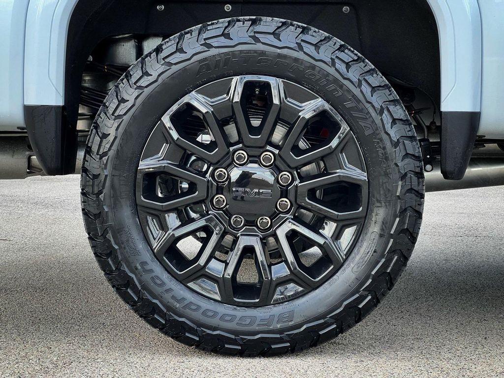 new 2026 GMC Sierra 2500 car, priced at $92,796