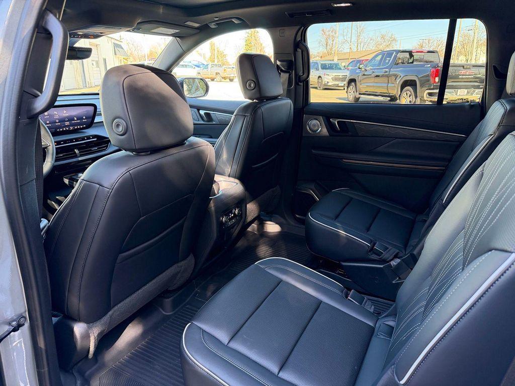 new 2026 Buick Enclave car, priced at $62,755