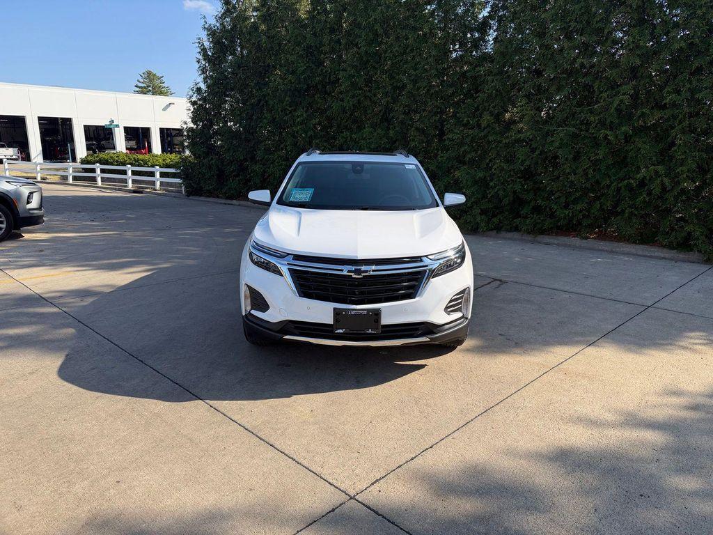 used 2024 Chevrolet Equinox car, priced at $26,600