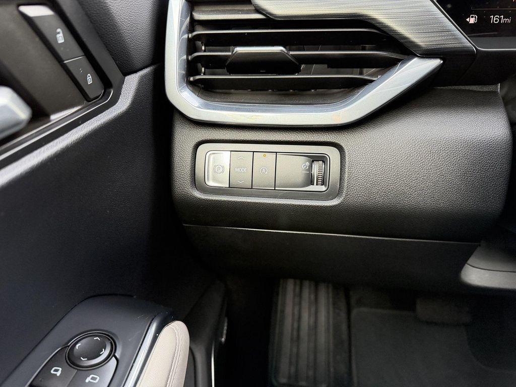 used 2024 GMC Acadia car, priced at $39,900